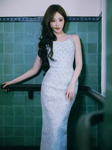 Sparkling Evening Gown: Elegant Woman's Graceful Fashion-6