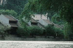 Finding Peace at Trang An: The Fenghuang Ancient Town of Ninh Binh-6
