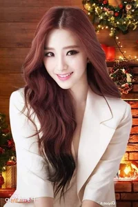 Radiant K-Beauty Inspiration: Sweet and Elegant Korean Girl Aesthetic-35