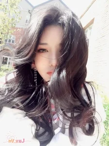 Radiant K-Beauty Inspiration: Sweet and Elegant Korean Girl Aesthetic-27