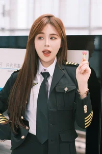 Stunning Urban Street Style Photography: YiTuYu Art Language Vol.9155 featuring Model Pao Fu Xiao Fang – A Captivating Visual Journey-9