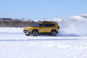 Exploring the Changan Deepal G318: A Rugged Electric Off-Roader Built for Extreme Cold and Modern Luxury Adventures-7