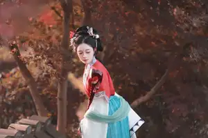 YiTuYu Vol.8605: Sui Sui Ru Yi – Classical Charm Amidst Autumn Hues-17