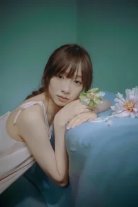 Aesthetic Sunset Portraits: Kan Bu Qing Xiao Gui in YiTuYu Art Language Vol.9137 – Capturing the Magic of Golden Hour Photography-6