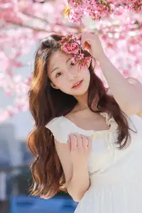 Captivating chickkii: A Vision of Spring Under Cherry Blossoms - YiTuYu Vol.8707-18