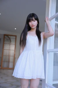 Cozy Aesthetic: Sweetbox Yui’s Teddy Bear Editorial – A Dreamy Visual Journey-4