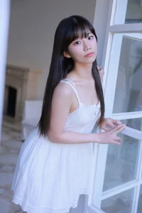 Cozy Aesthetic: Sweetbox Yui’s Teddy Bear Editorial – A Dreamy Visual Journey-15