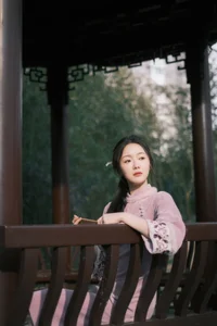 Timeless Elegance of Xiao Ye Ye Lou Xin Yue Moon in YiTuYu Vol.8849-5