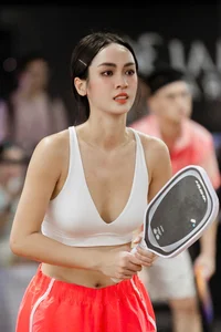 Runner-up Vu Thuy Quynh's stunning body transformation and radiant beauty journey-5