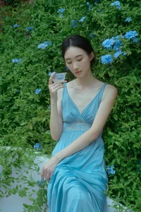 Ethereal Blue Snowflake Aesthetic: Featuring Model A Ji Yuan Zi in Art Language Vol.9320 Photography Collection-10