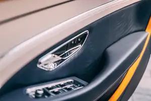 Bentley Continental GT: Ultra-Luxury Masterpiece Inspired by Immortal Artists, Captivating Every Gaze.-9