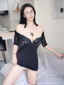 The Captivating Intellectual Charm of Ya Ru Lao Shi in XiuRen No.10796-9