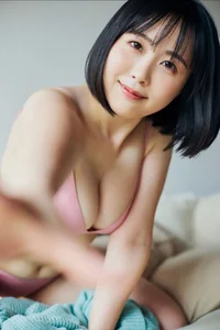 Yuki Yomichi FRIDAY Digital Photo Book Gyu-tte Shiyo Part 02: Elegant Japanese Lifestyle Photography and Portrait Collection-3