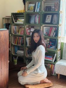 Minh Trang: Captivating Screen Muse Embraces Simple Everyday Style-2