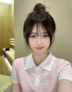 Sweet See-Through Bangs Style: Pretty Girl Shines with Gentle Feminine Charm-6