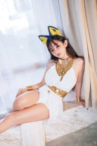 Sakurai Ningning: The Ethereal White Cat Girl Cosplay Aesthetic-24