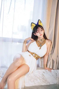 Sakurai Ningning: The Ethereal White Cat Girl Cosplay Aesthetic-16