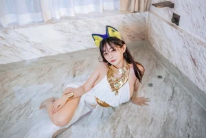 Sakurai Ningning: The Ethereal White Cat Girl Cosplay Aesthetic-33