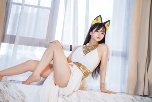 Sakurai Ningning: The Ethereal White Cat Girl Cosplay Aesthetic-4