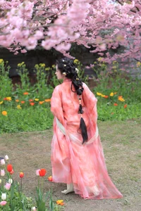 Elegant Portrait Photography: Kimi Fu Kun in YiTuYu Art Language Vol.9342 - Stunning Lifestyle and Fashion Inspiration-4