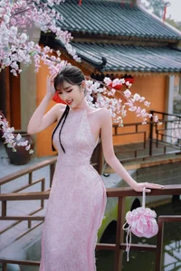 Sweet Autumn Muse in Persimmon Garden-11