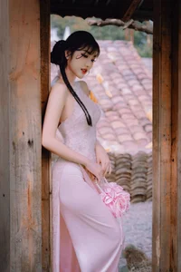 Sweet Autumn Muse in Persimmon Garden-2