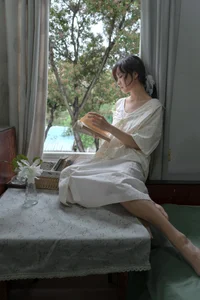 Aesthetic Portrait Photography: Art Language Vol.9230 Featuring Xiao Yu Tian Qi – Quiet Moments and Window Side Reading Reflections-4