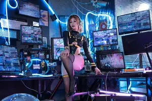 Coser Yunx1x1: Captivating Cyberpunk Transformation in Hacking Part01-5