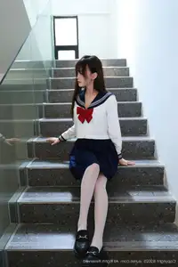 Nuo Mi's Captivating JK Uniform Look: Exclusive XiuRen No.10458 Collection-5