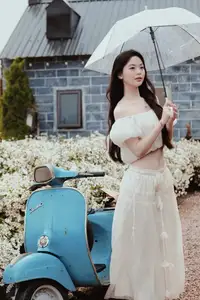 VGU No.166: Gentle Youthful Beauty A Pure Smile Adorned with a Daisy Discover Her Enchanting Charm-1