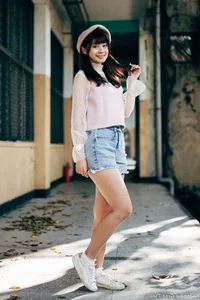 Elegant Campus Fashion: Ruoying’s Sophisticated Urban Style at the University of Science and Technology Beijing (USTB) with Chic Black Stockings-5