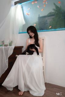 Dreamy Muse & Goldfish: Poetic Artistic Portrait-17