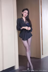 XiuRen No.10382 Annie_baby: Captivating Allure in Sheer Black and Elegant Pose-10