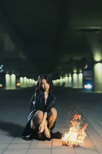 YiTuYu Vol.8615 Shi Yi: Fiery Allure & Decadent Style – A Mysterious Encounter-13