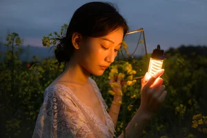Ethereal Beauty: Xiao Yue Amidst Rapeseed Blooms in Art Language Vol.8948-7