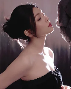 Michelle Chen’s Stunning Style Evolution: The Radiant Post-Divorce Glow-Up of the Iconic Little Dragon Maiden Actress-3