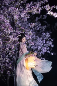 A Dreamy Floral Escape With San Ye Jiang Jiang-14