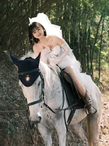 Sweet Equestrian Charm with Xiao Wan Zi - YiTuYu Art Language Vol.8892-21