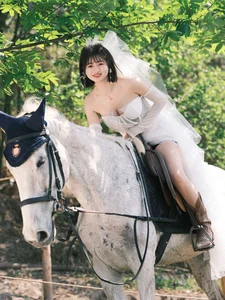 Sweet Equestrian Charm with Xiao Wan Zi - YiTuYu Art Language Vol.8892-22