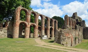 Step Back in Time: Discovering Camulodunum, the First Roman Capital of Britain-0