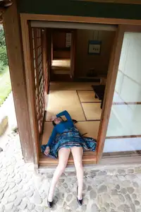 Miho Machiyama FRIDAY Digital Photo Book Scarlet Vol.2: Captivating Japanese Beauty Unveiled-0