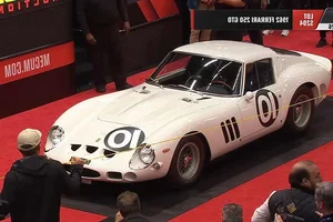The Legendary White Ferrari 250 GTO: A Multi-Million Dollar Masterpiece of Timeless Elegance-6