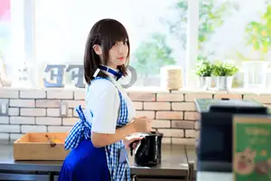 Moe Iori: Charming Cafe Girl in 'Monday's Girl' Part02-7