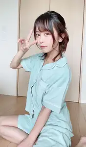 Coser Ikumi 193iKkyu3: Sweet and Alluring Beauty from Fantia June 2020 Collection - Discover Exclusive Part 1!-1