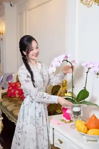 Miss Thuy Van: Modest yet captivating elegance in a pastel blue dress-8