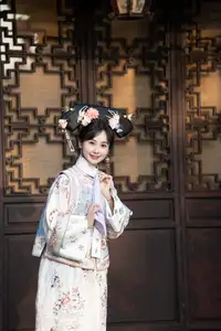 YiTuYu Vol.8552: Jiao Yi Zhi Sui Sui – Captivating Ancient Beauty & Traditional Artistry-4