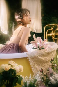 Ethereal Garden Muse: The Timeless Beauty of Qian Yao Zi-7