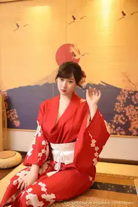 Li Gin En Irene (No.10624) Shines in Red Kimono: Captivating Asian Beauty by XiuRen秀人网-1