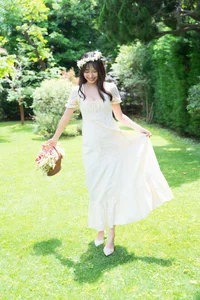 Shida Nene Digital Photo Book: Pure and Natural Aesthetics from SPA! Books - 41 High-Quality Images of the Iconic Japanese Model-10