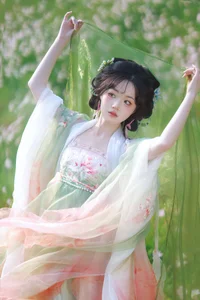 Xian Luo in YiTuYu Art Language Vol.9171: A Stunning Spring-Themed Portrait Collection for Artistic Inspiration and High-Quality Photography Enthusiasts-11